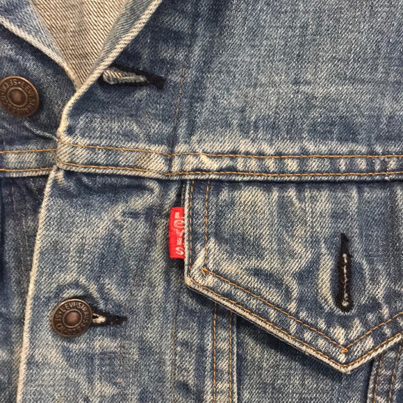 VINTAGE // 70s LEVIS Denim Jacket - Picture 2 of 5